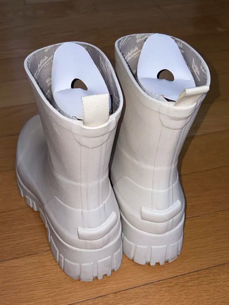 TraditionalWeatherwear トラディショナル ウェザーウェア プラットフォーム レインブーツ ミドル - クリーム 240