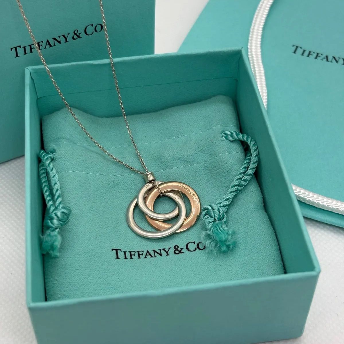 箱、紙袋付】Tiffany& Co.(ティファニー) インターロッキング サークル