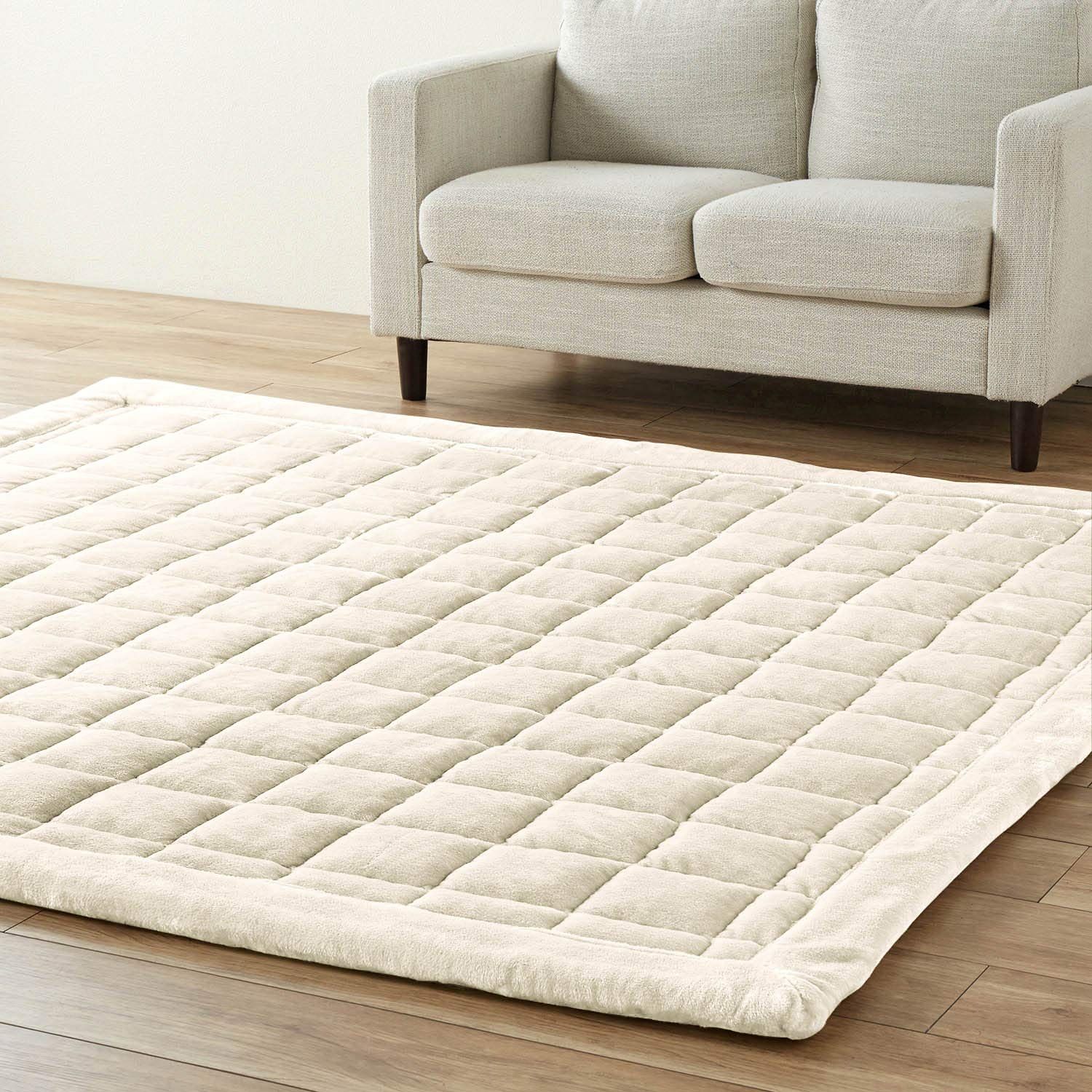 ベルメゾン キルトラグ わた入り ラグ カーペット メルトロ アイボリー 約200 240