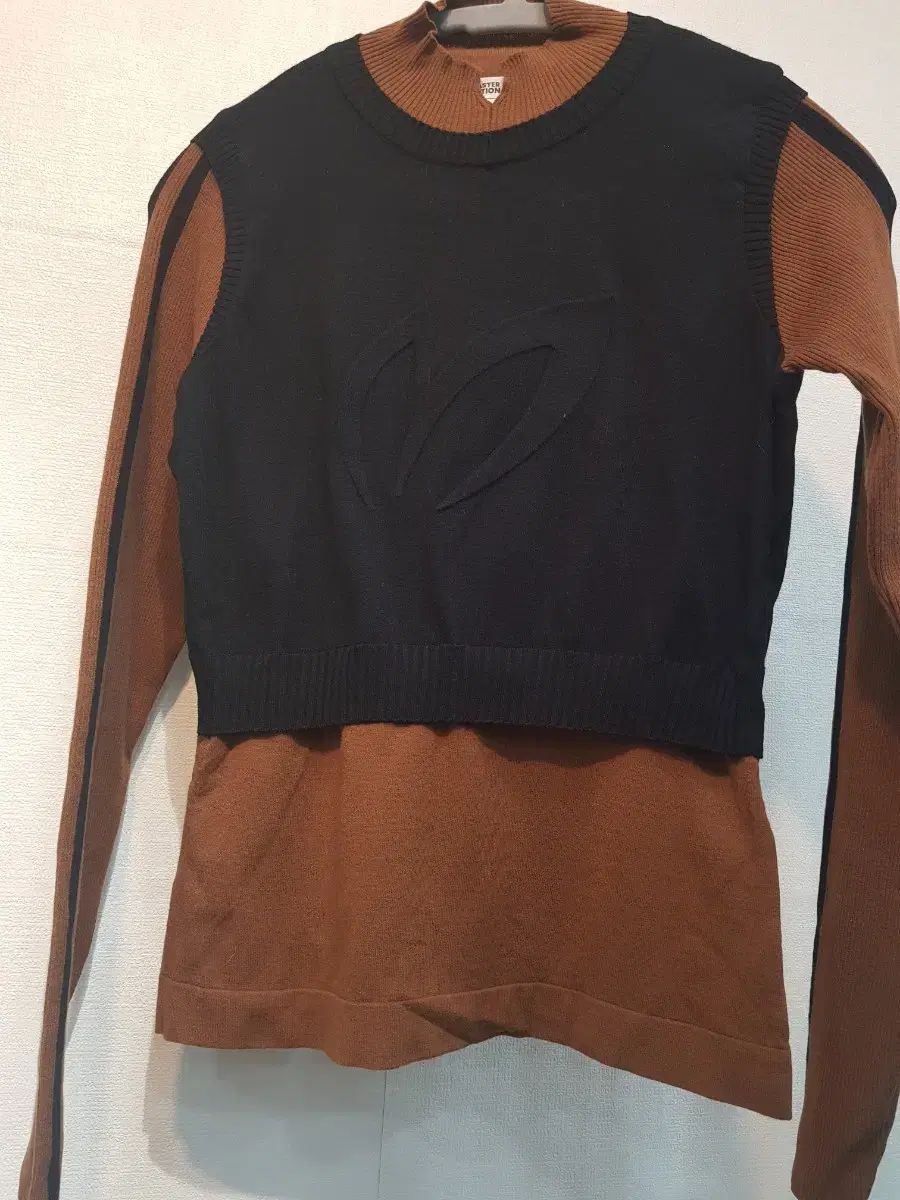 マスターバニーエディション ニット レイヤード 長袖Tシャツ