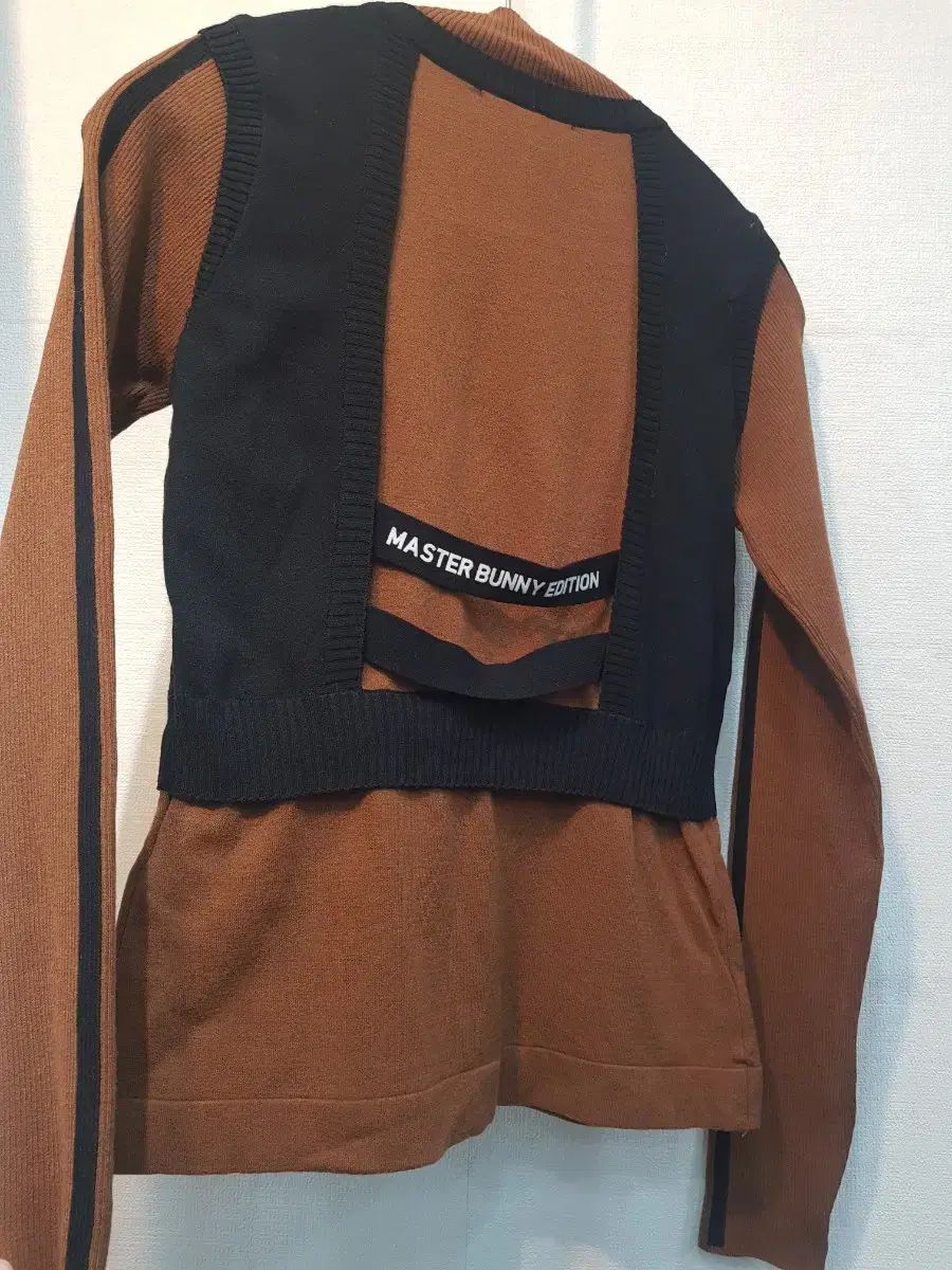 マスターバニーエディション ニット レイヤード 長袖Tシャツ