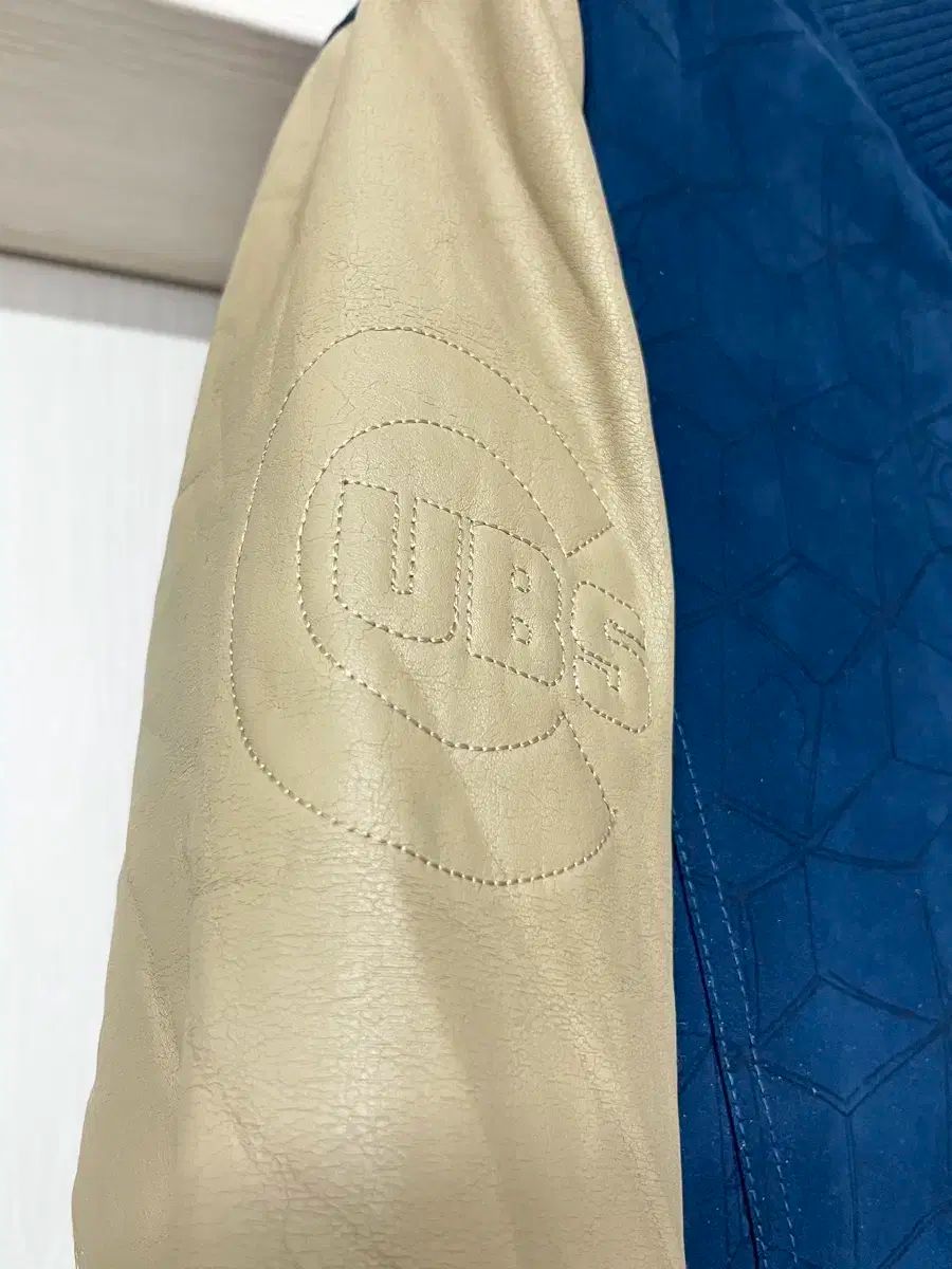 MLB カブス 野球 アウター 100 モデル