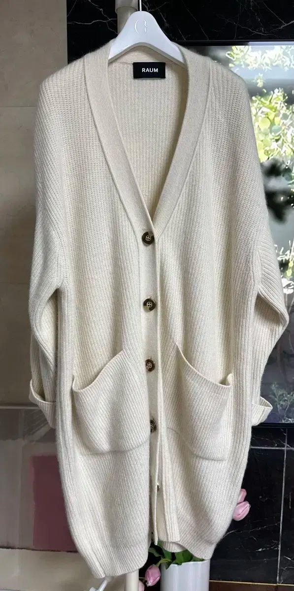 ラウム ウール カーディガン 56万円