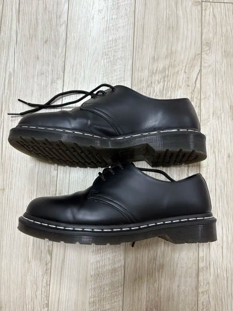 DR. MARTENS ドクターマーチン 1461 3ホール ws 280
