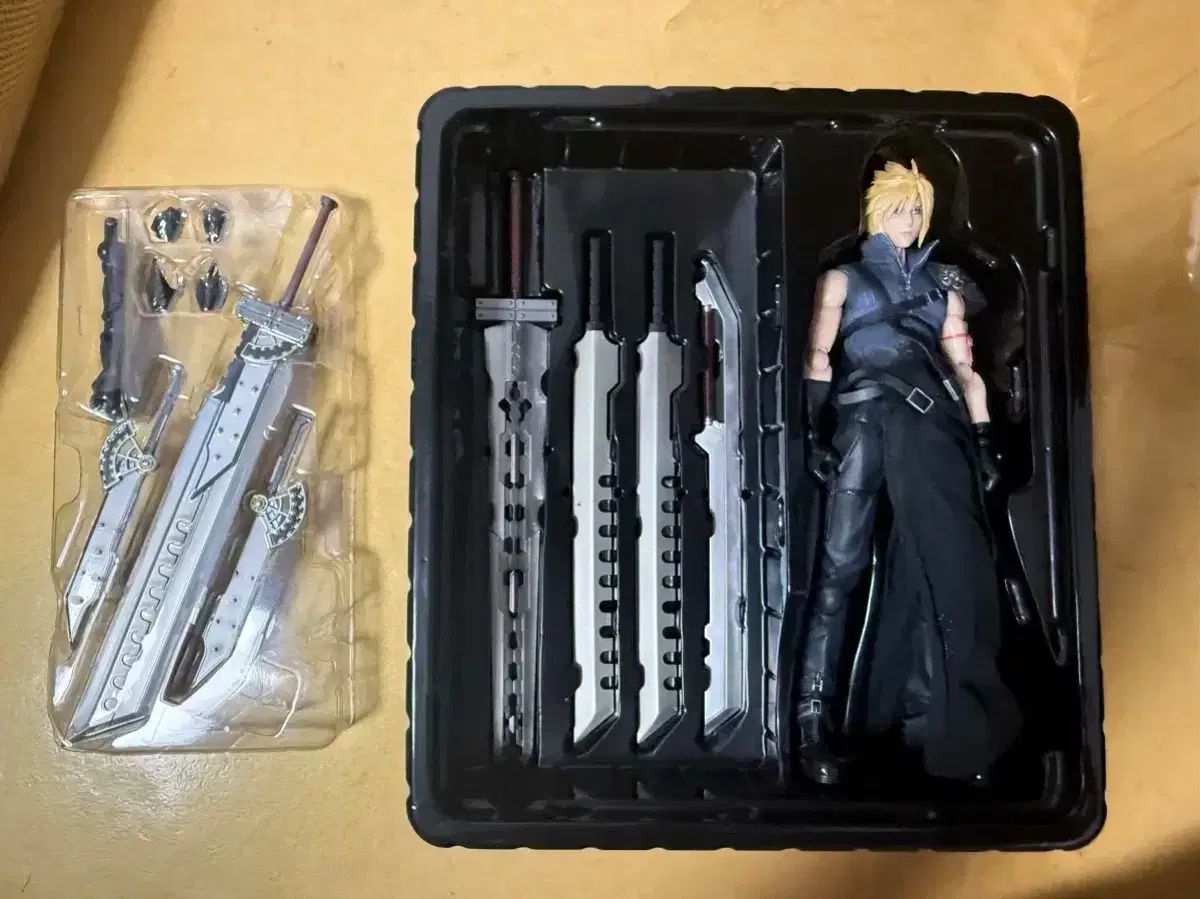 キングダムハーツ プレイアーツ クラウド キングダムハーツ