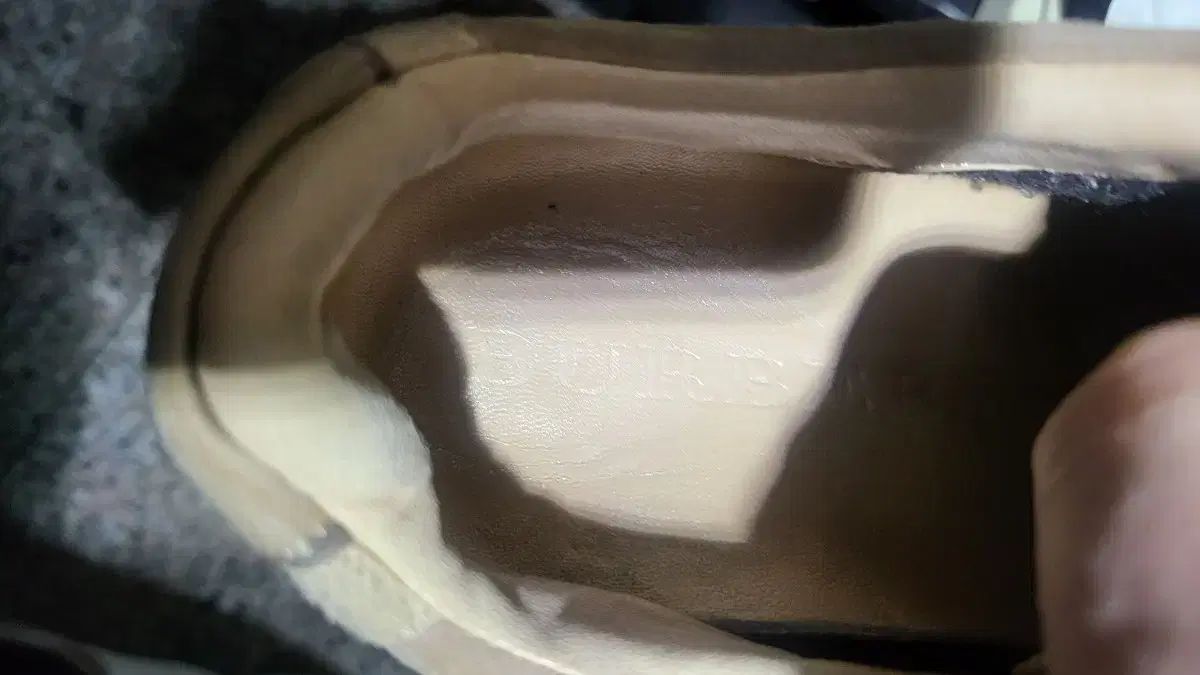 バーバリー スニーカー 36 サイズ 230 前後