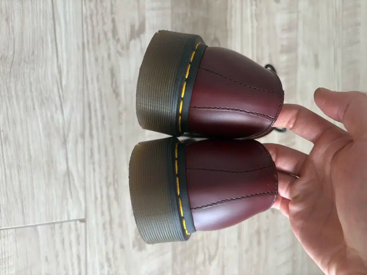 さくらんぼレッド 250