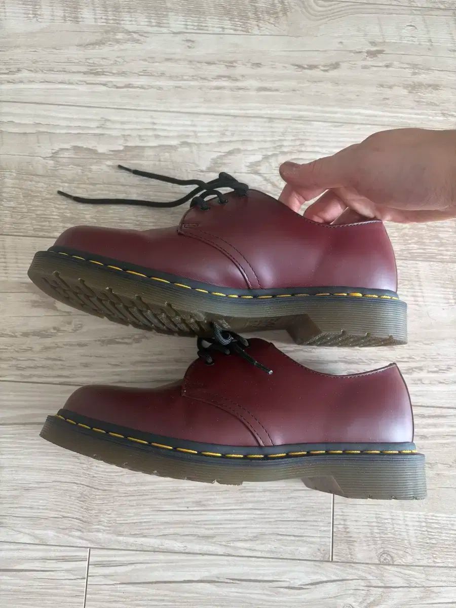 DR. MARTENS ドクターマーチン 1461 3ホール さくらんぼレッド 250