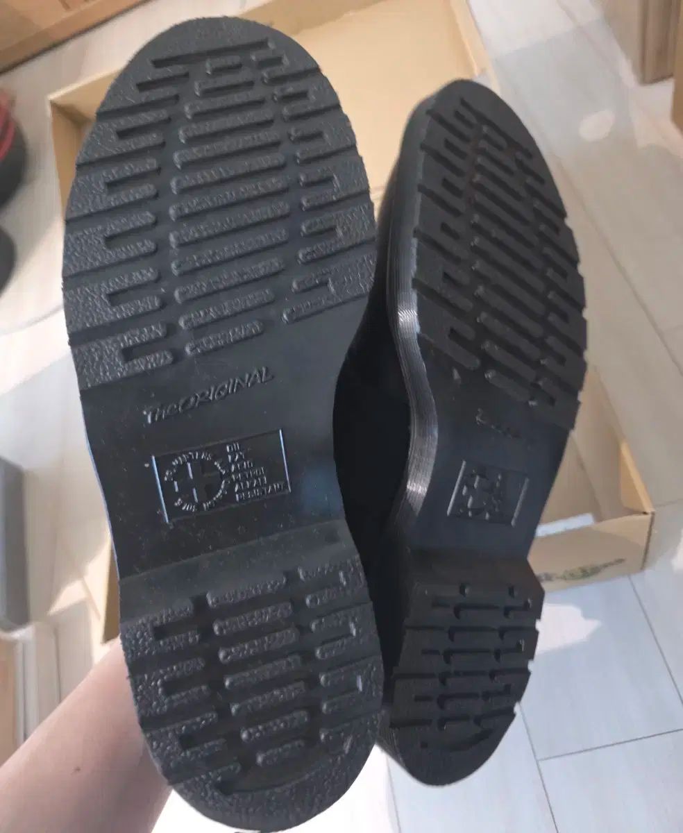 DR. MARTENS ドクターマーチン 1461 ELT 23452001 ブラック