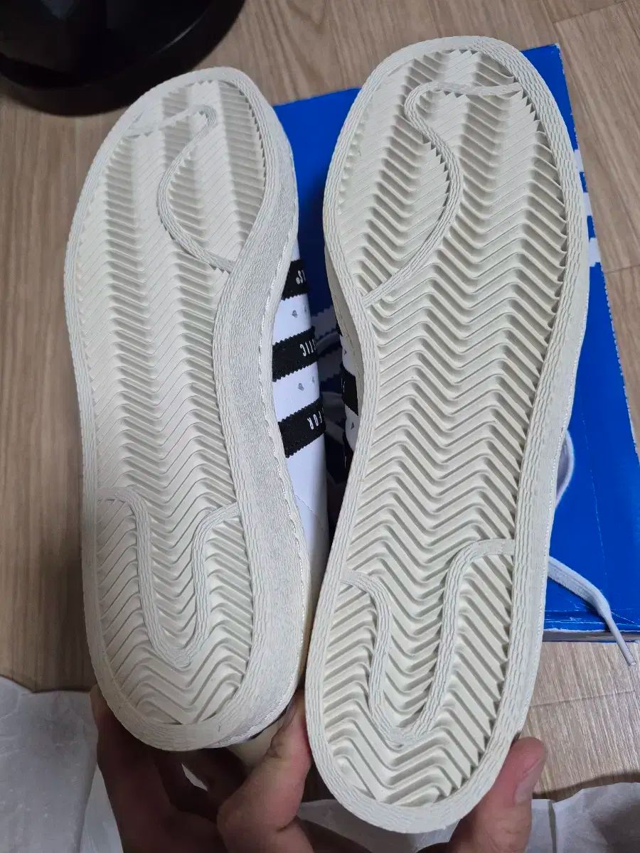  アディダス HUMAN MADE ヒューマンメイド SuperStar 白 295 スニーカー 靴