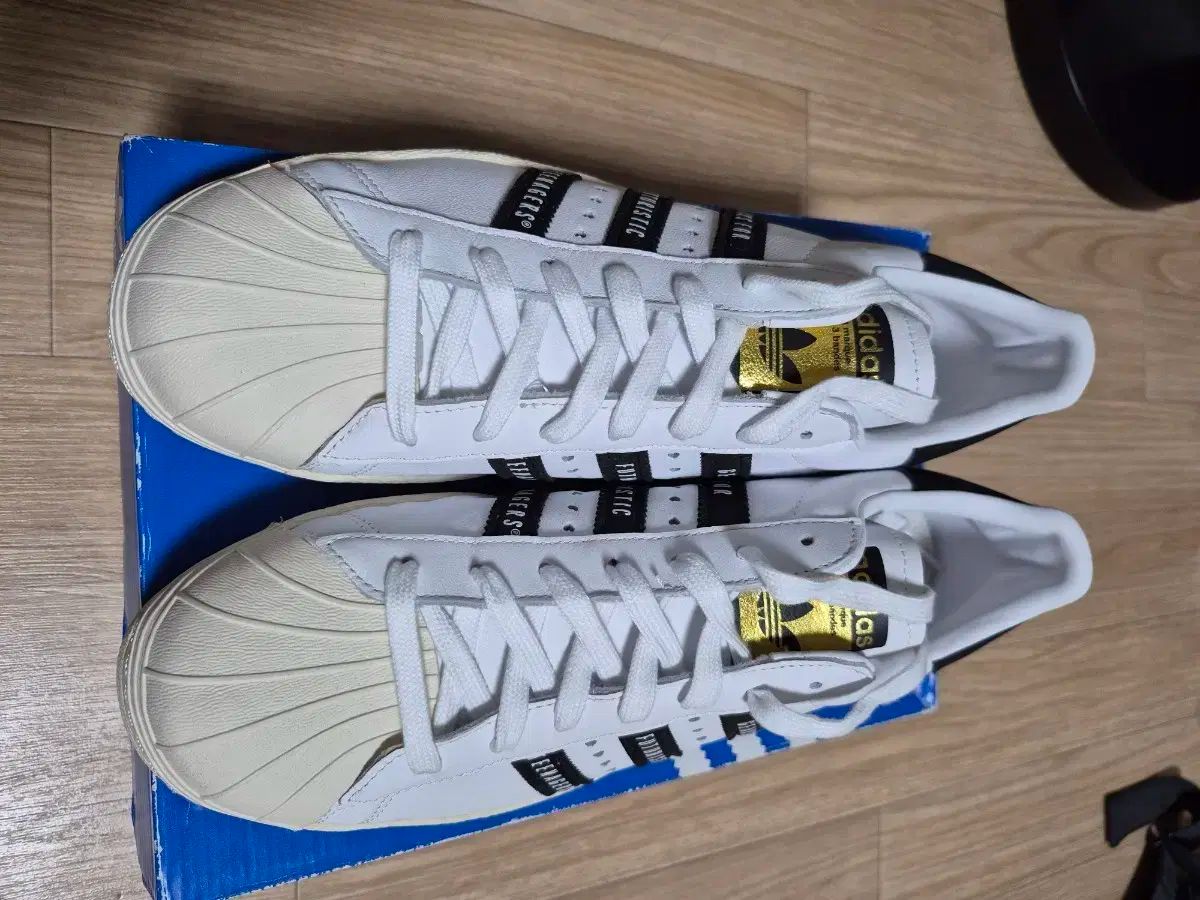 アディダス HUMAN MADE ヒューマンメイド SuperStar 白 295