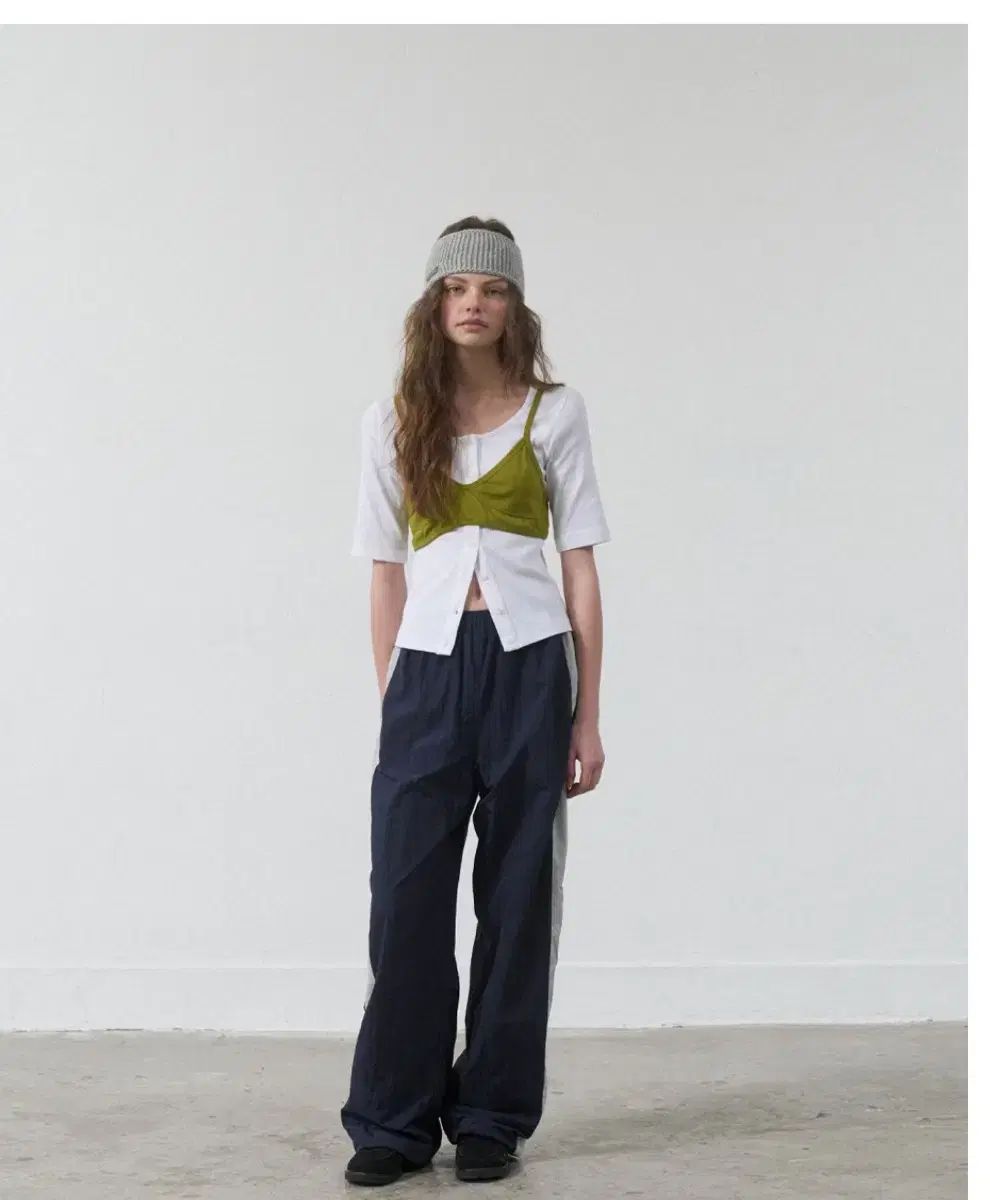 ポエト words ナイロン パンツ ネイビー