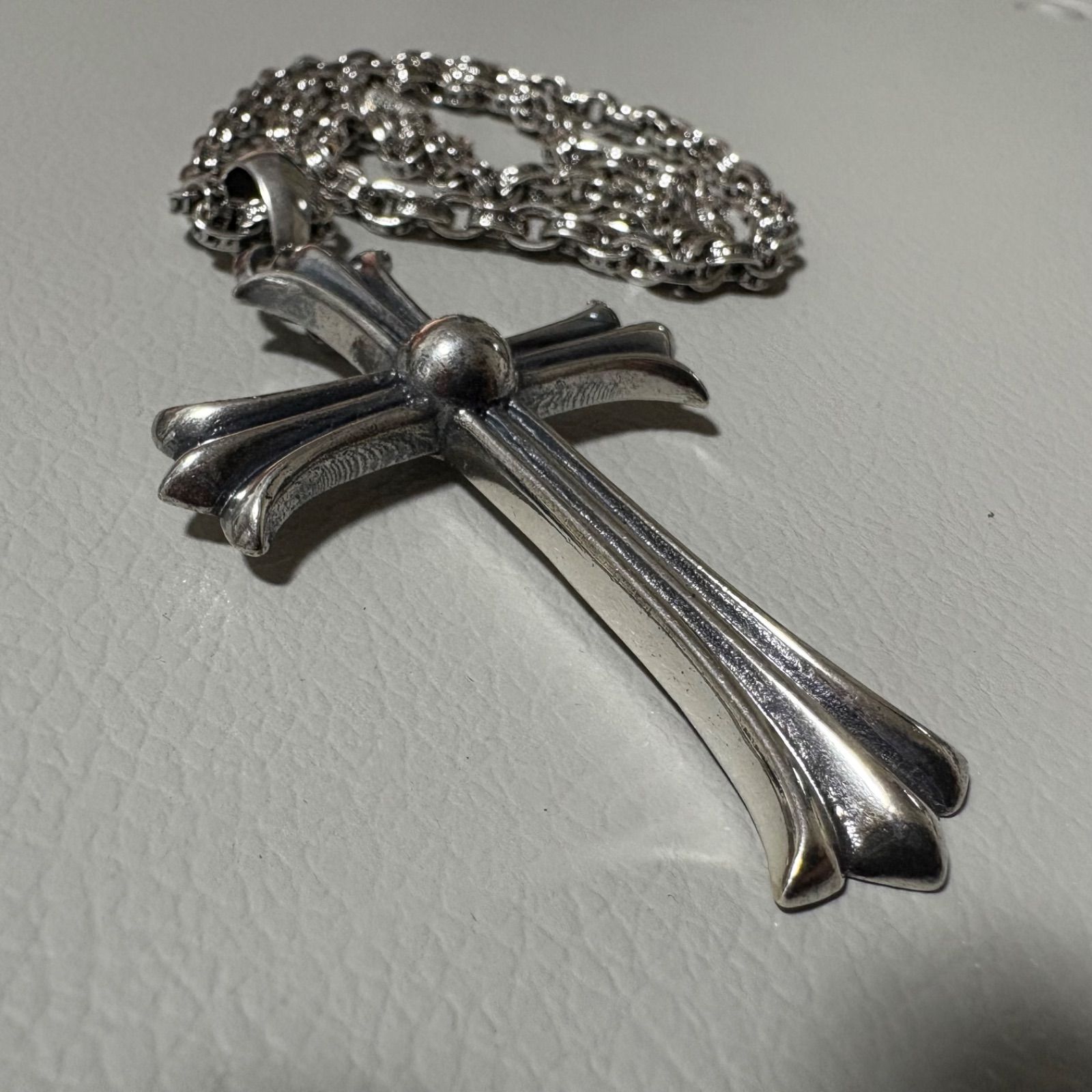 クロムハーツCHクロスペンダント ラージ with ベイル ペーパーチェーン