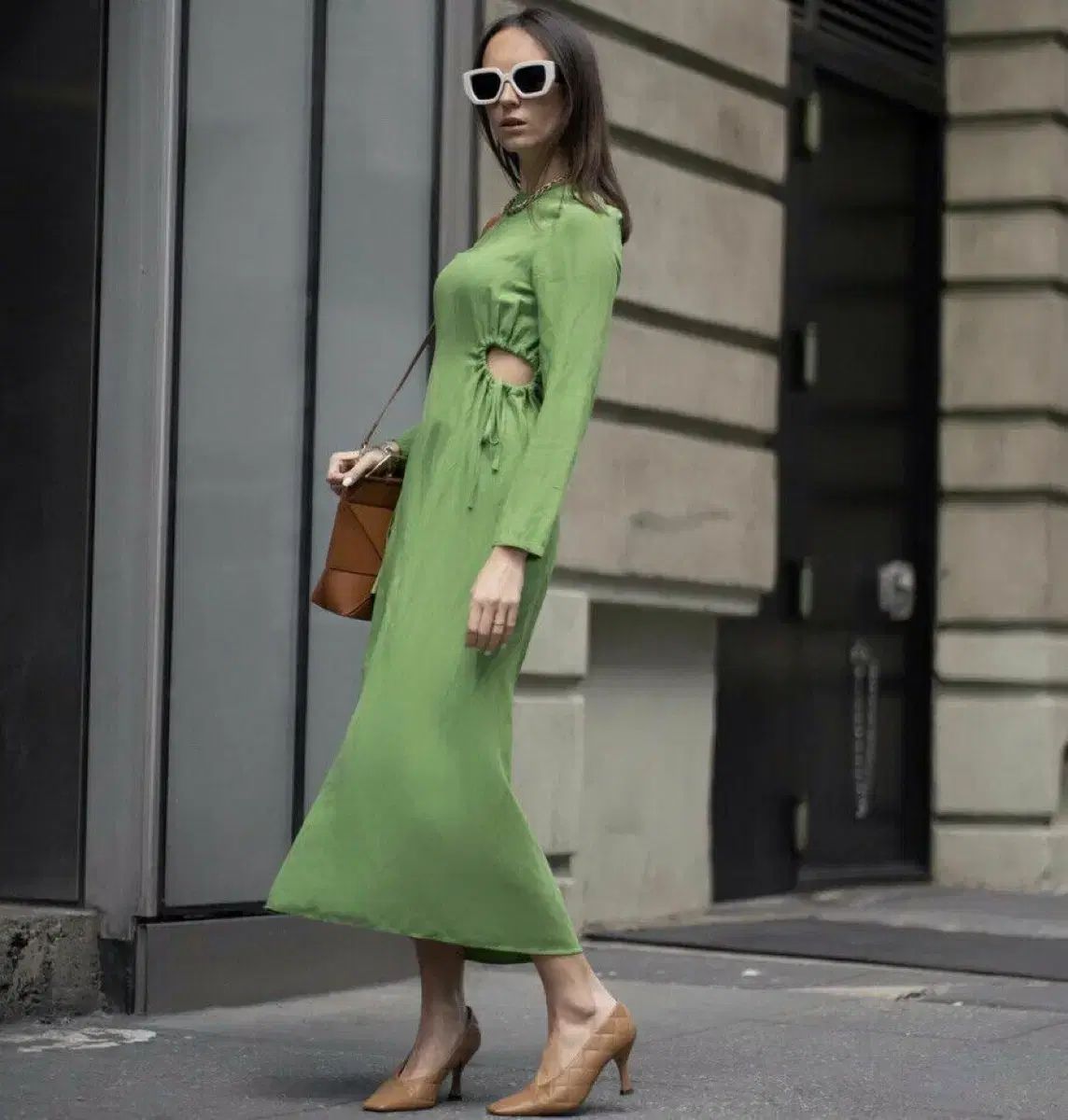 ザラ リネン カットアウト ONE PIECE グリーン