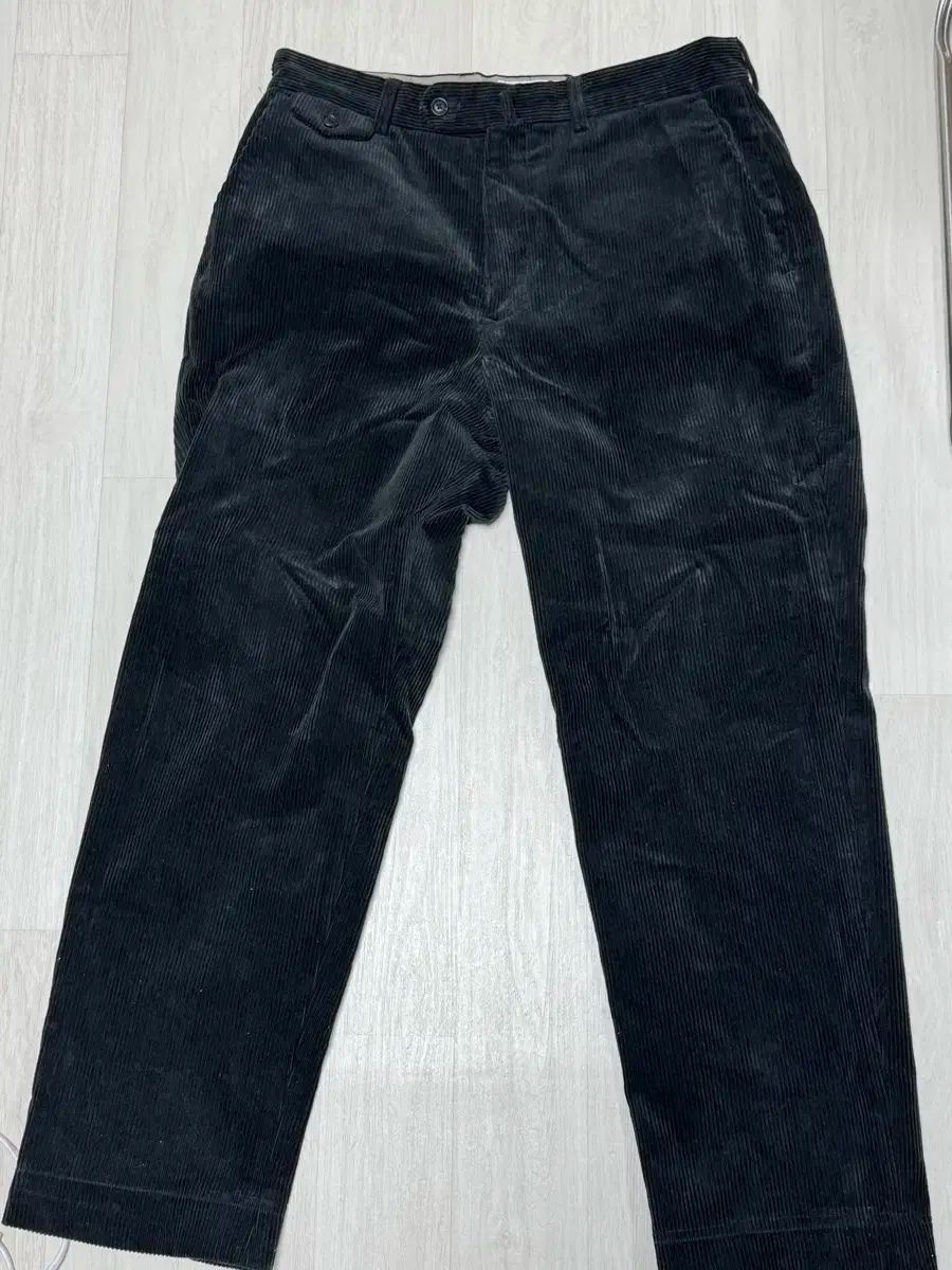 M ENDS and MEANS エンズアンドミーンズ グランパ コーデュロイ パンツ ブラック