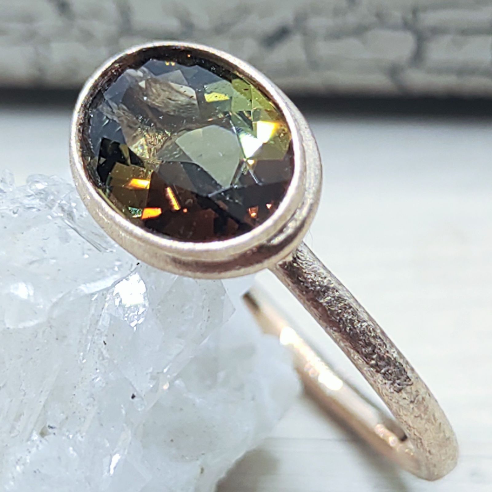 アンダリューサイト