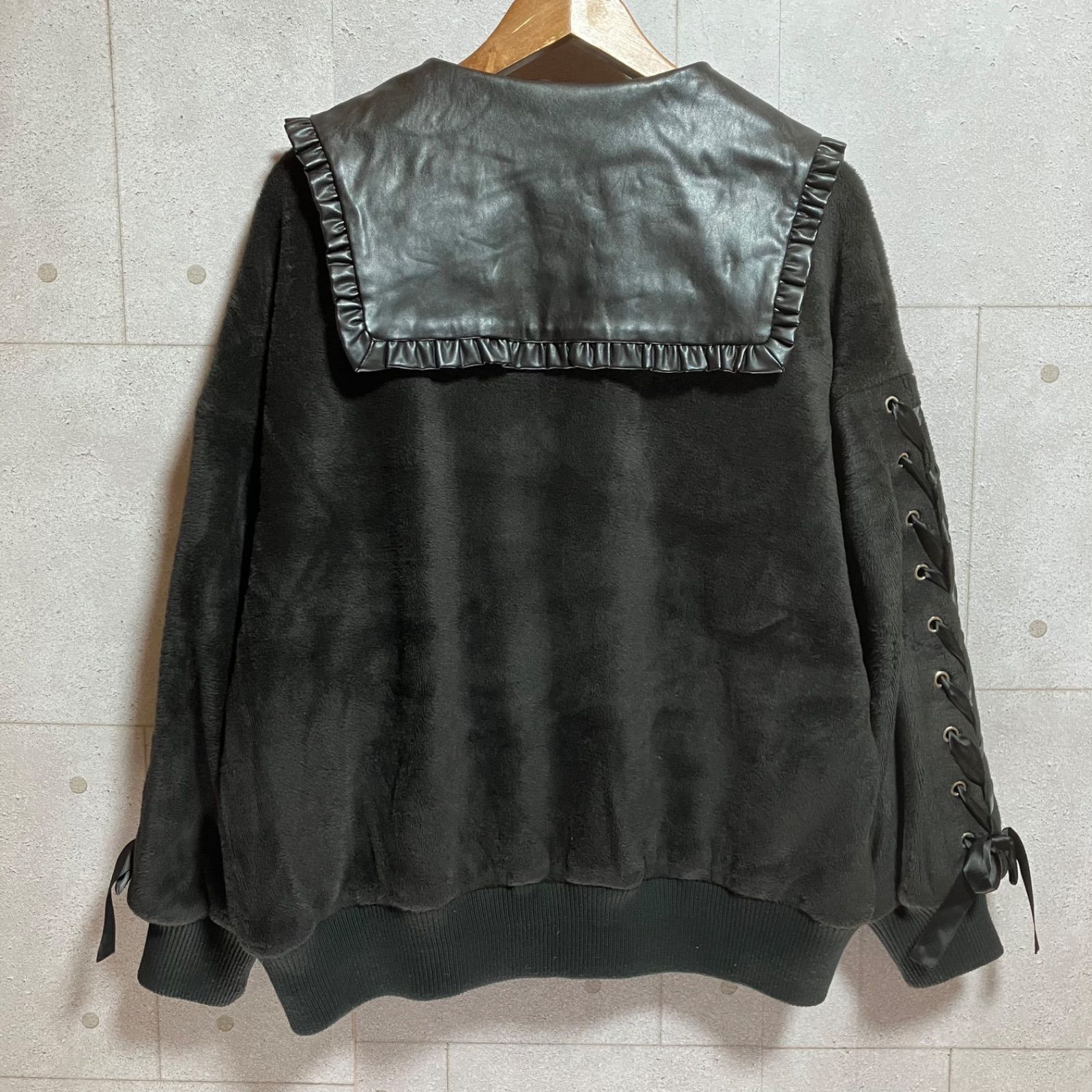 Honey Cinnamon ハニーシナモン レザーカラージップアップ レース