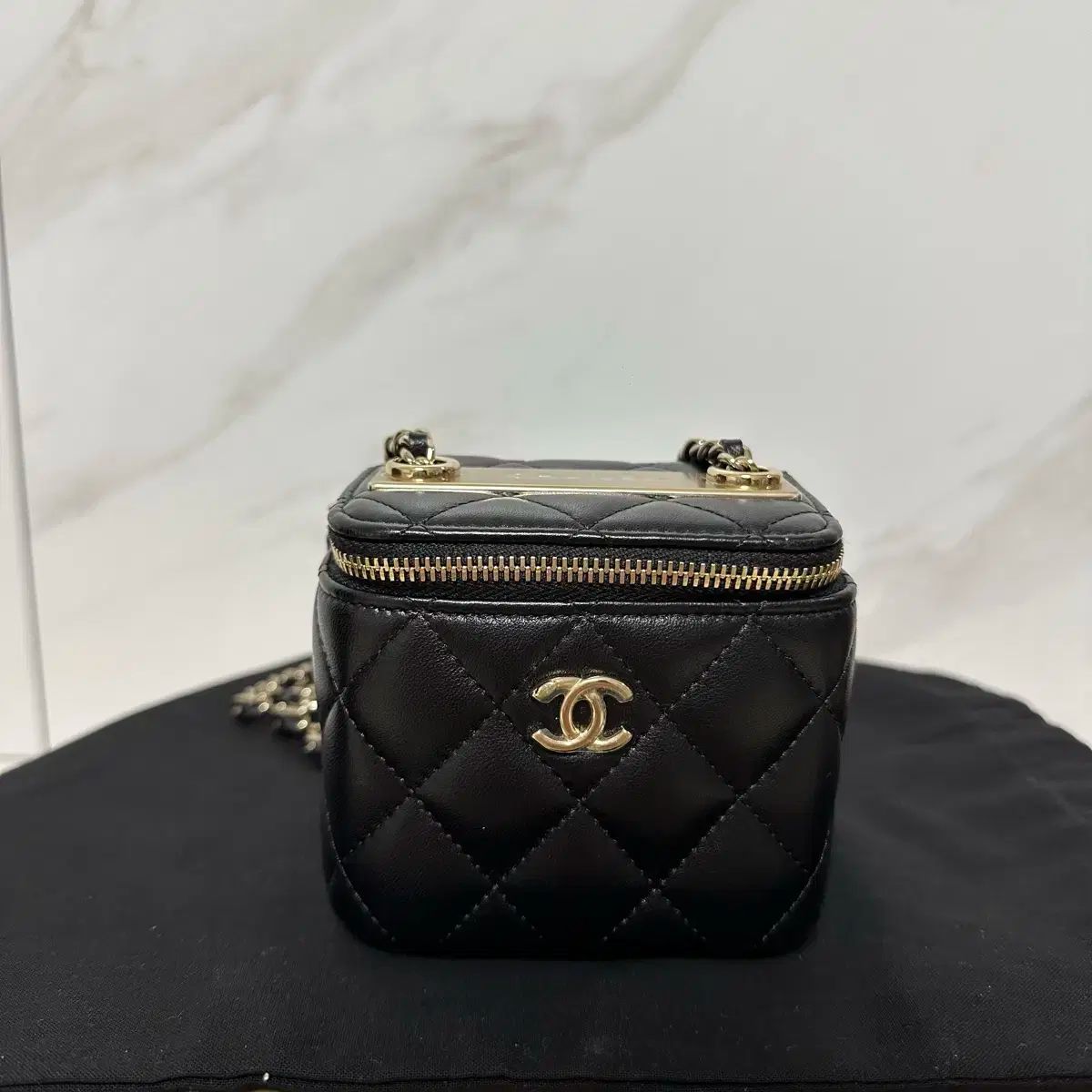 シャネル トレンディcc ベニティバッグ スクエア