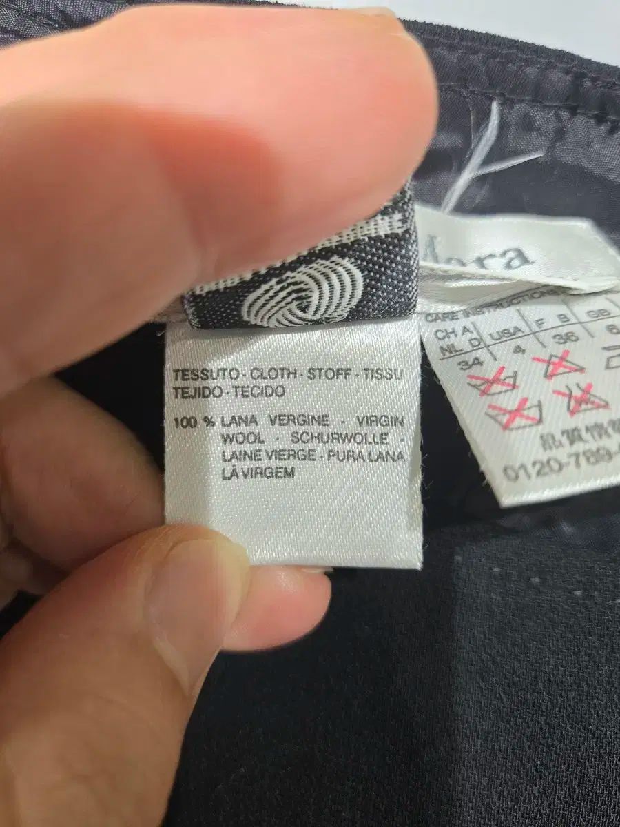 ちの歳末 MAX MARA ブラック ノースリーブ ブラウス レディース 入会費無料。