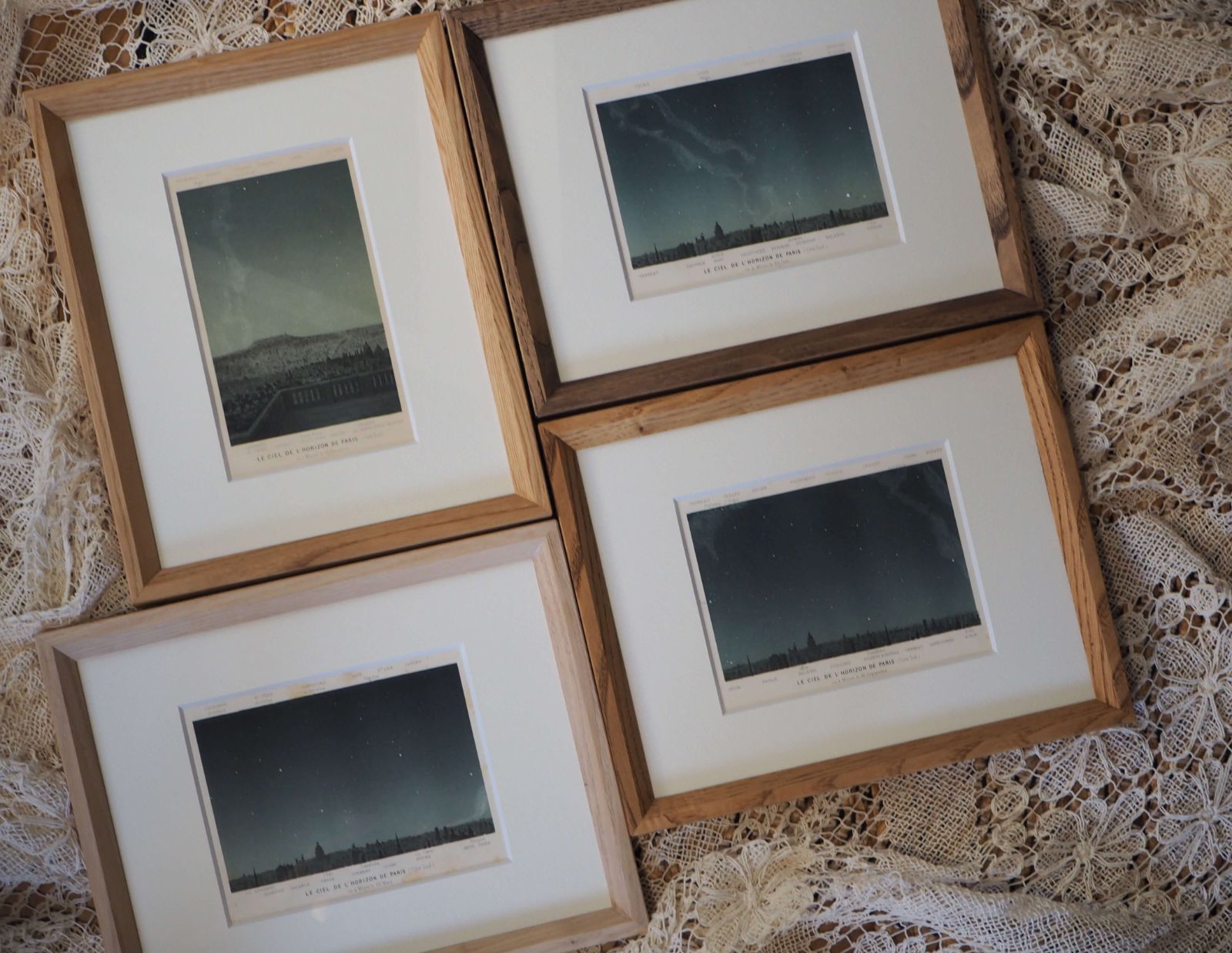 LE CIEL DE L'HORIZON DE PARIS 石版画 LE CIEL DE L'HORIZON DE PARIS 石版画