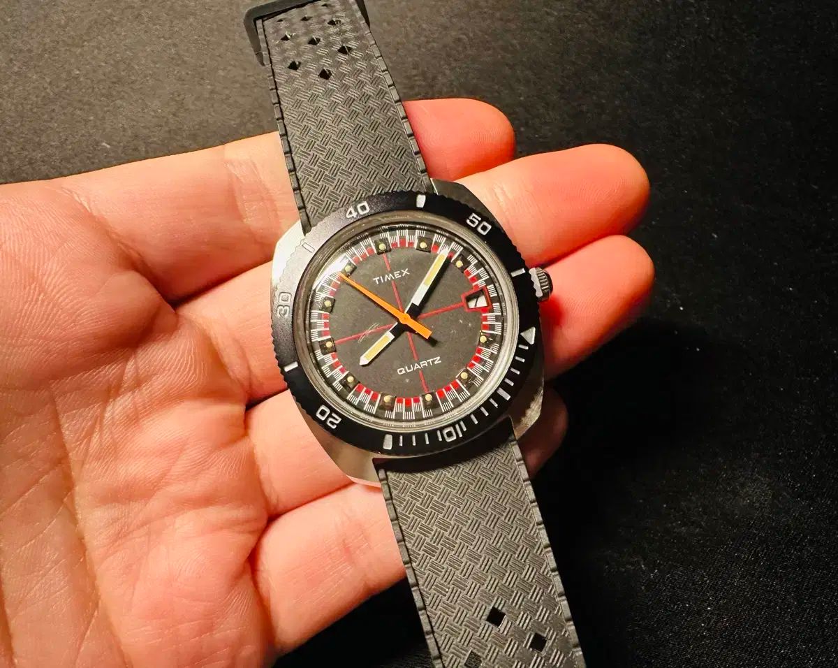 TIMEX タイメックス VELOCITY ベロシティ リイシュー リイシュー 1971 クォーツ 時計