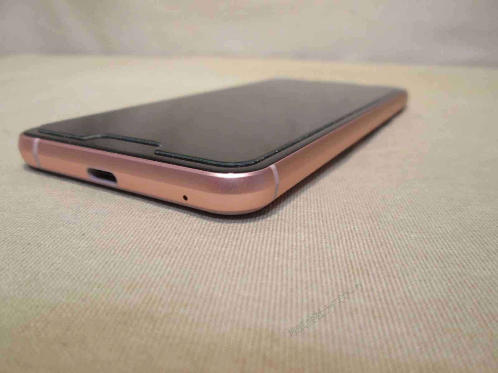 スマホ ＜美品＞【AQUOS 購入 sense3 basic SHV48】 ピンク 【送料無料