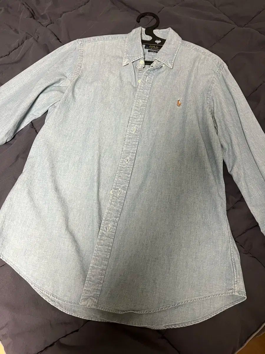 ポロ ライトブルー シャツ M