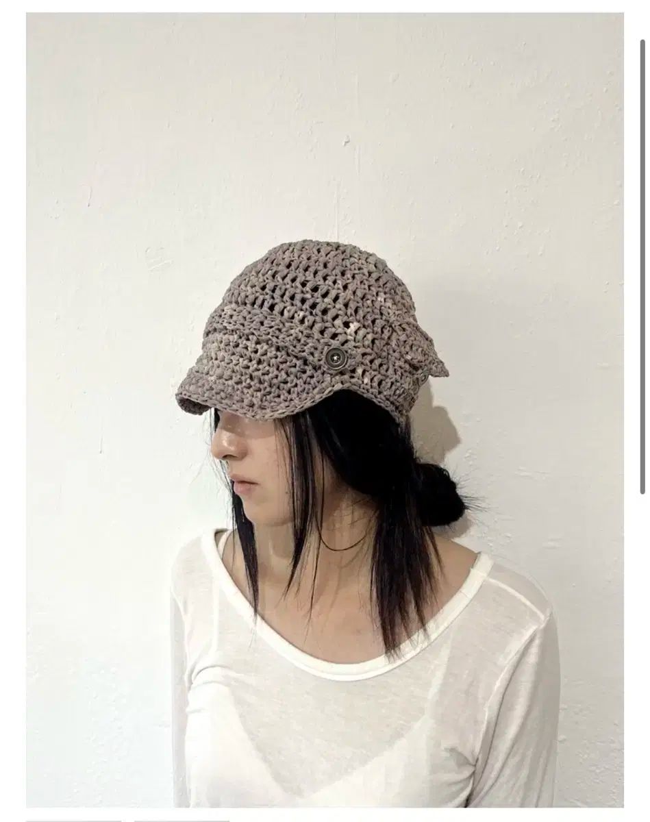 Coxspippin 콕스피ピン Beige button pocket cap