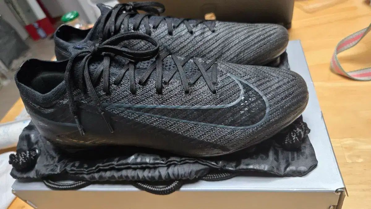 ナイキ マーキュリアル ベイパー 16 AG 265 mm