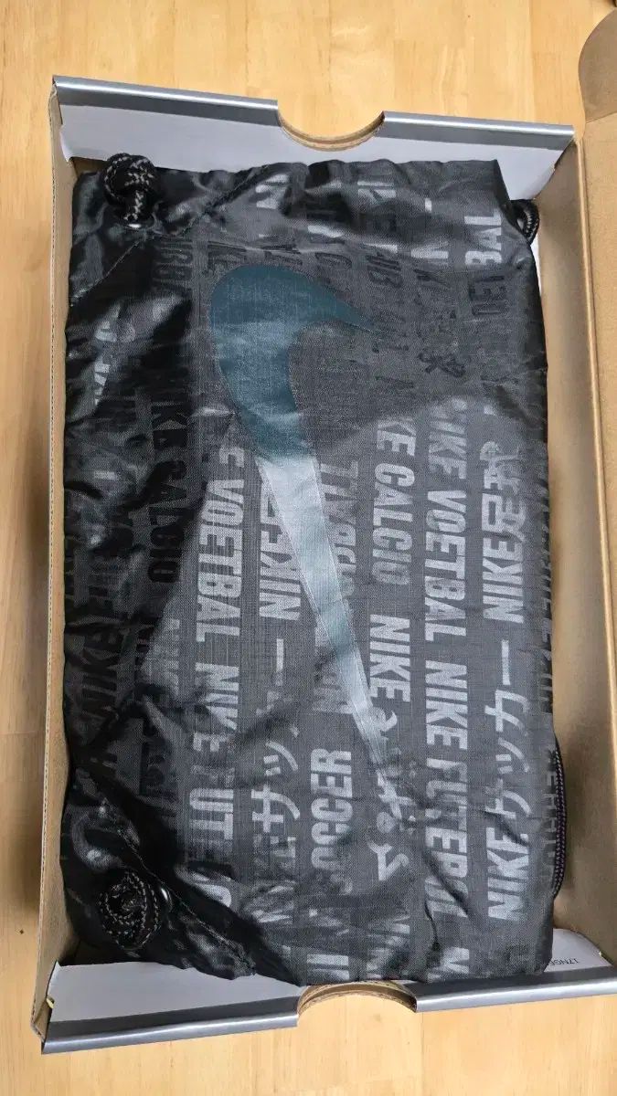  ナイキ マーキュリアル ベイパー 16 AG 265 mm フットサルシューズ シューズ