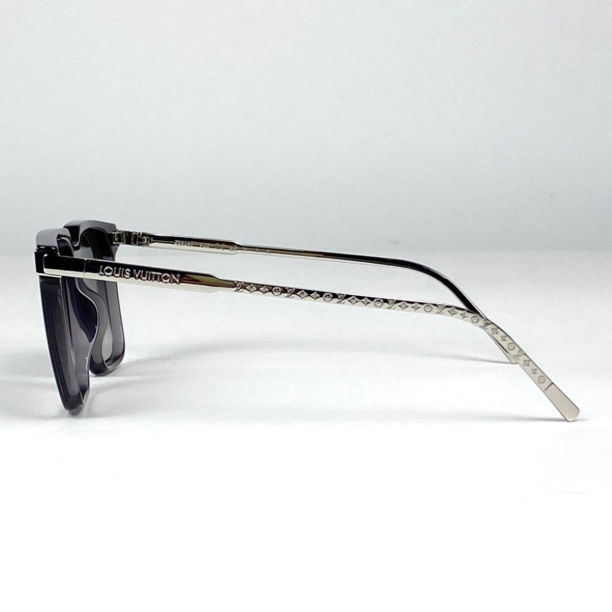 ルイ ヴィトン Louis Vuitton LV ライズ サングラス モノグラム アイウェア グラデーション サングラス プラスチック メタル ブラック シルバー Z2209E メンズ