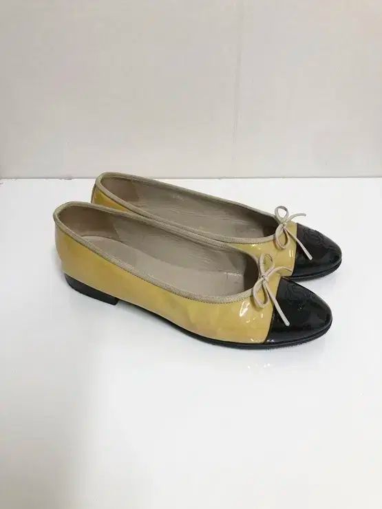 CHANEL シャネル CCロゴ ツートン バレリーナ フラット