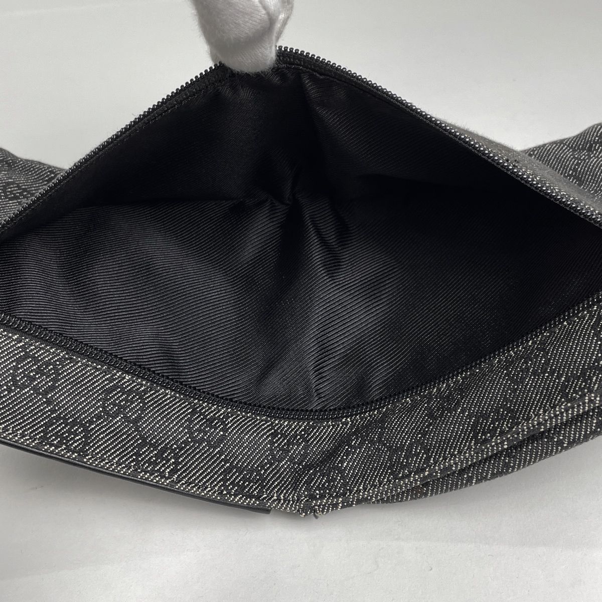 ボディバッグ GGキャンバス