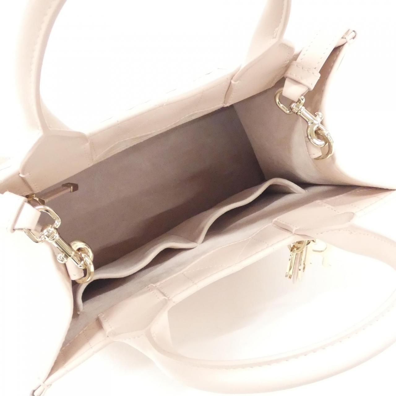 クリスチャンディオール ディオール