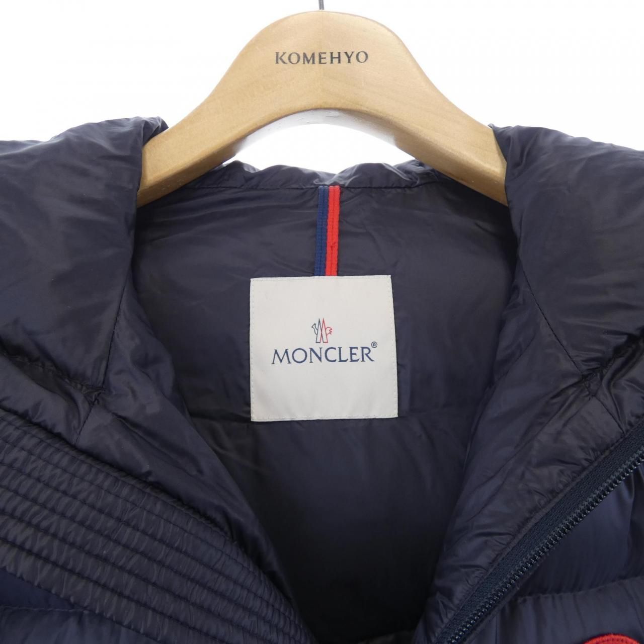 モンクレール MONCLER