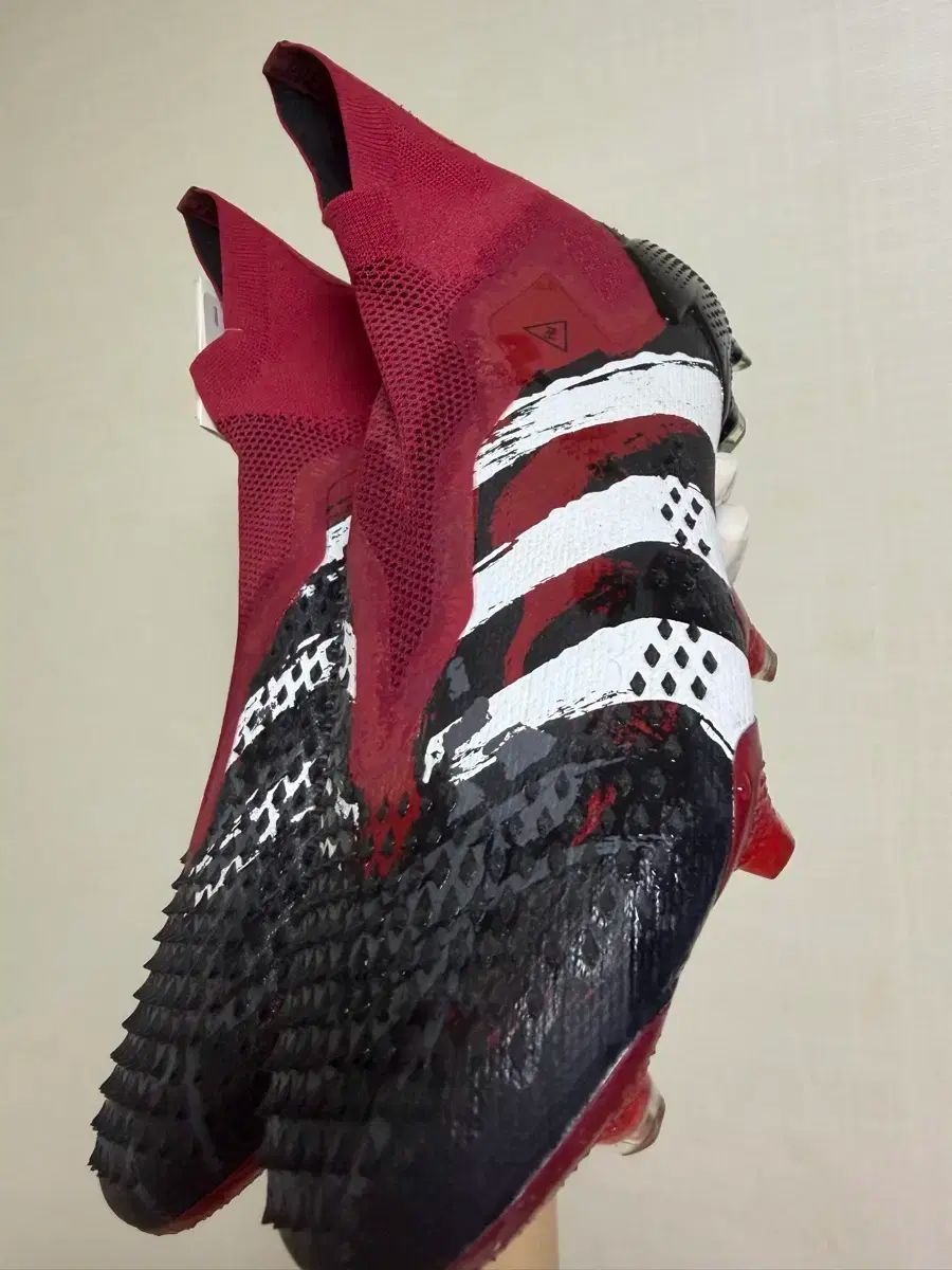  アディダス プレデター 20 ファレル ウィリアムス X ポグバ ヒューマンレース フットサルシューズ シューズ