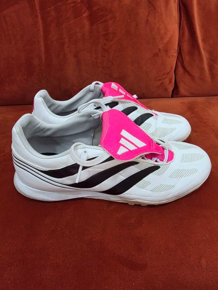  プレデタープレシーズン TF アディダスサッカーシューズ ベッカムサッカーシューズ 250 フットサルシューズ シューズ