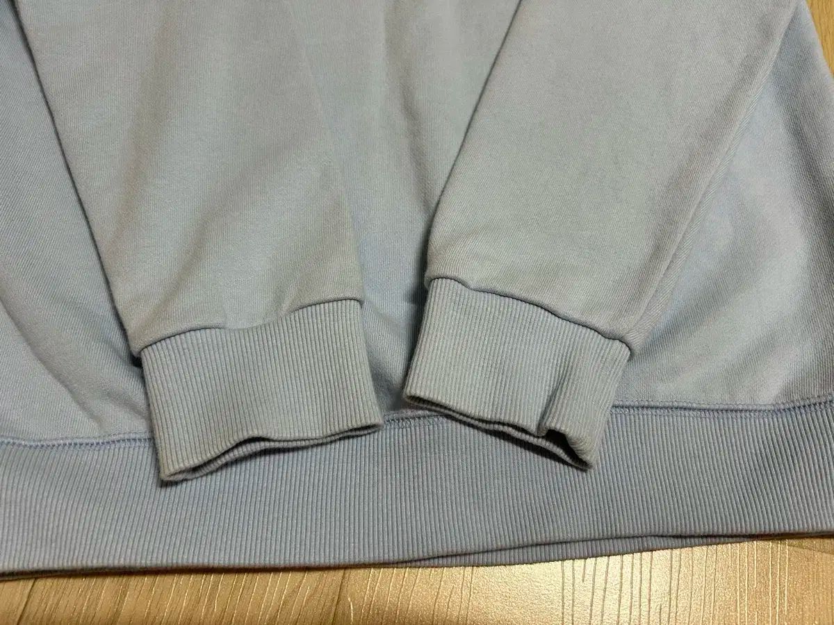 スウェットシャツ