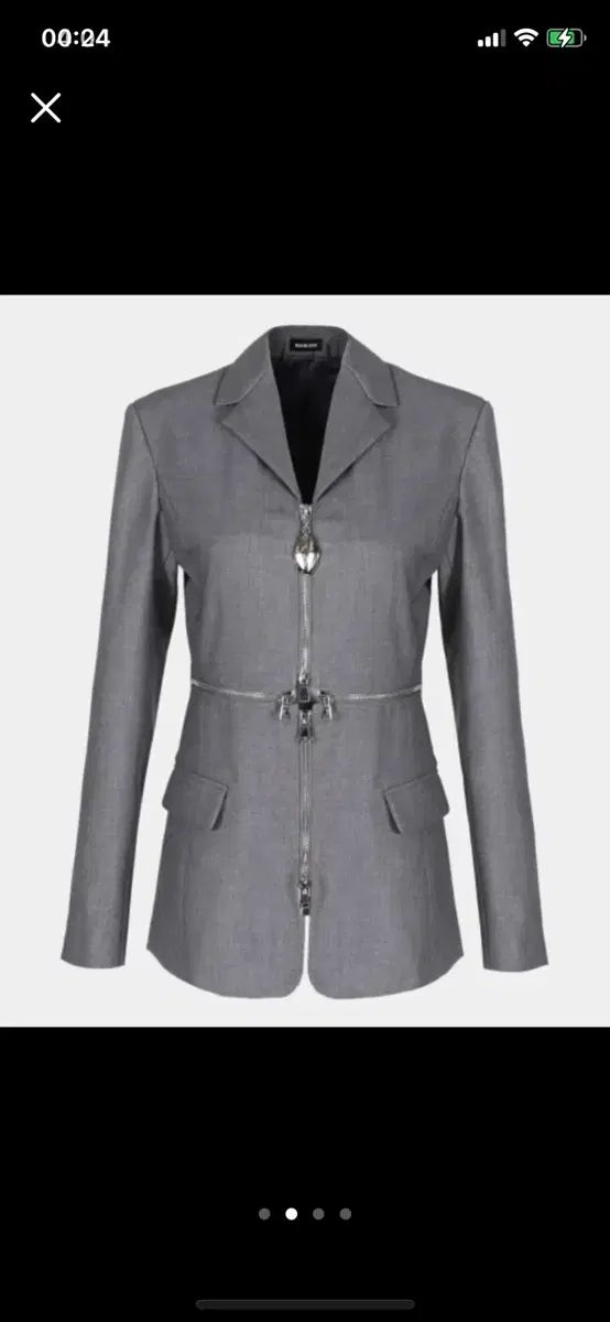 BADBLOODのディテッチャブル ブレーザー