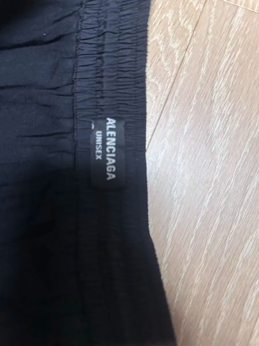 50 バレンシアガ スポーティーB トラックパンツ