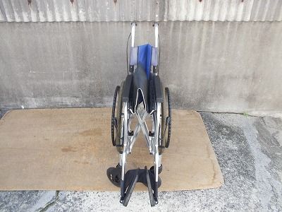 ミキ ノーパンク標準自走式車椅子