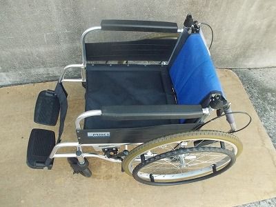 ノーパンク標準自走式車椅子