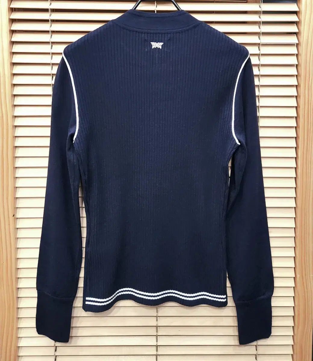 ハイネックゴージセーター S