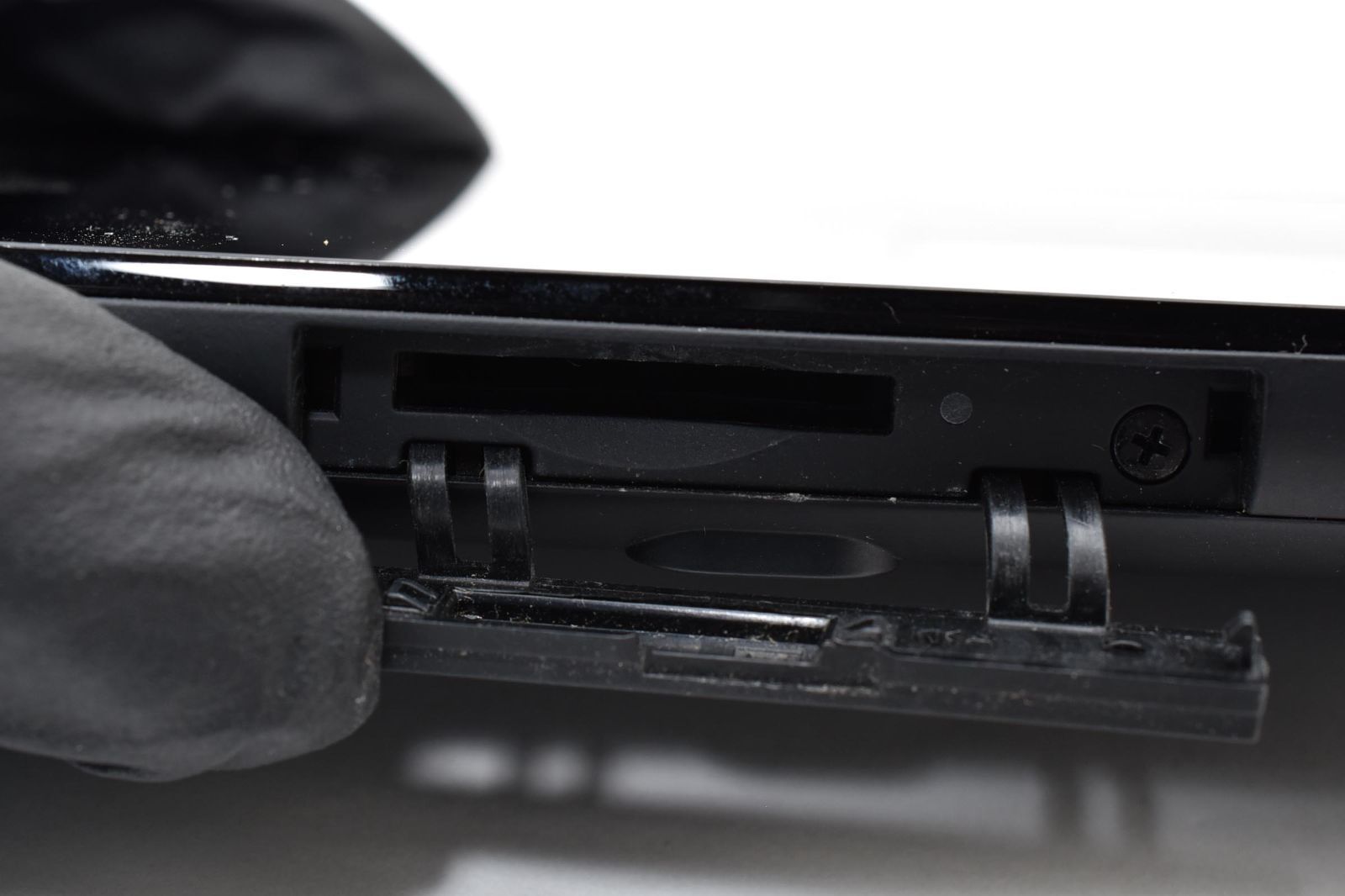 軽量スリム設計＆長時間バッテリー