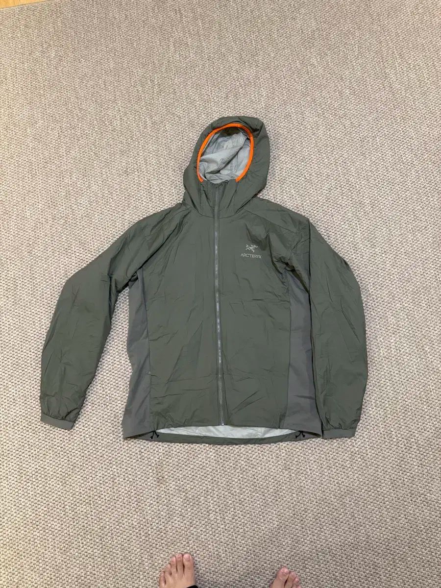 アークテリクス アトム LT フーディ メンズ XL ポーリッジ