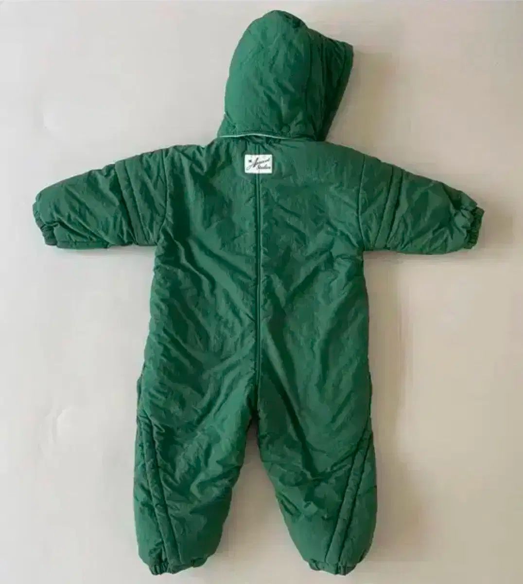 アプリコット スタジオ スノウダウン 宇宙服