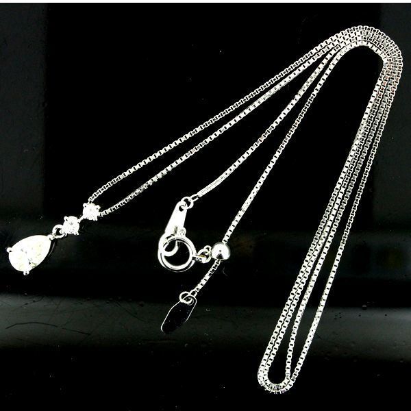 田崎真珠 TASAKI ペアシェイプ ダイヤ 0.55 0.08 ネックレス 田崎真珠 TASAKI ペアシェイプ ダイヤモンド 0.55ct 0.08ct ネックレス