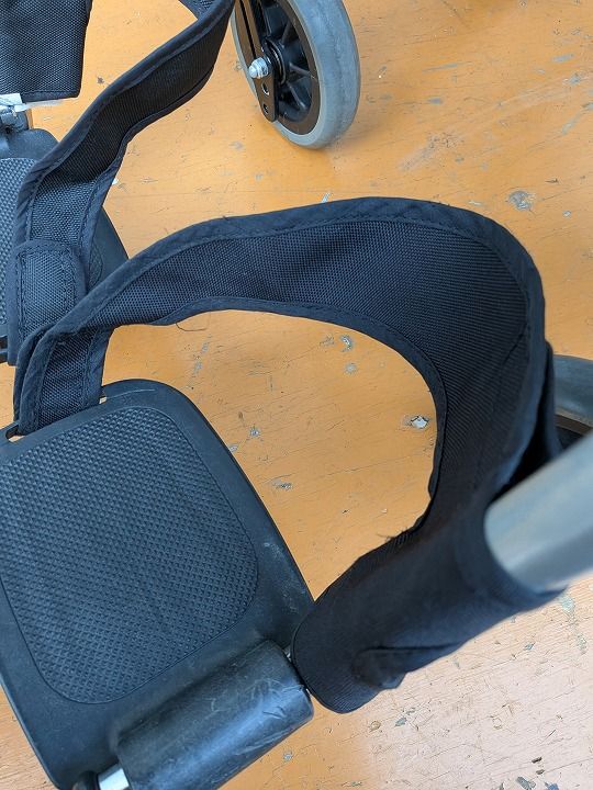 一部地域を除く レッグサポート クッション カワムラサイクル 自走式車椅子 低床型 KZ20-40 KM-25-1110-06