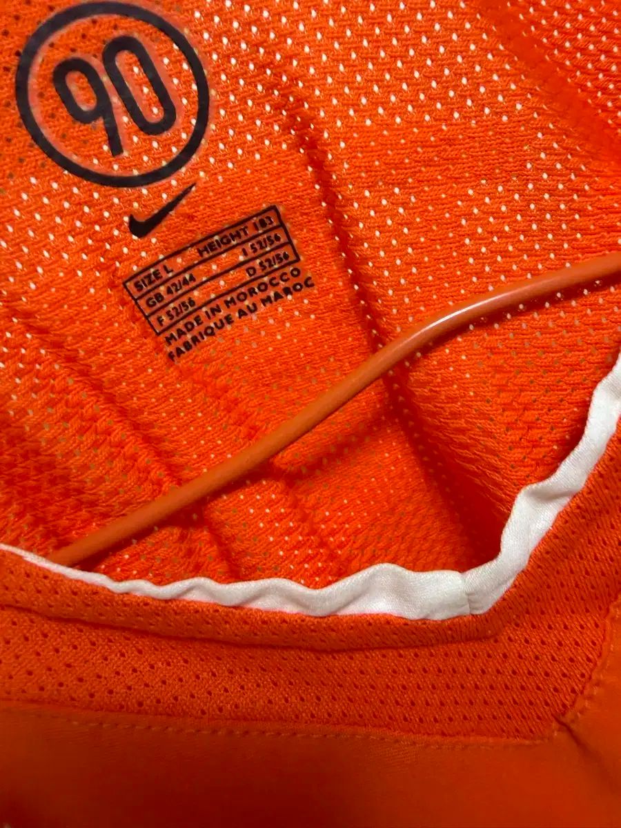  ナイキ オランダ トゥーラル 半ONE 180 000円で その他 ウェア