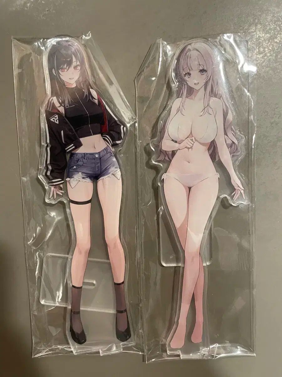 LOVEリ アクリルスタンド